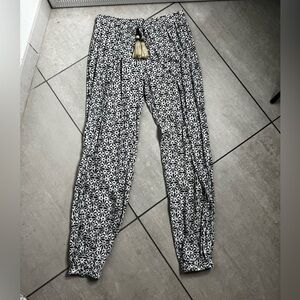 Skemo boho Chic Black and White Patterned Pants